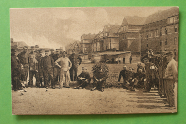 Ansichtskarte AK Münster 1914-1918 Kaserne Gefangenen Lager Franzosen Soldaten Boule Spiel Architektur Ortsansicht NRW
